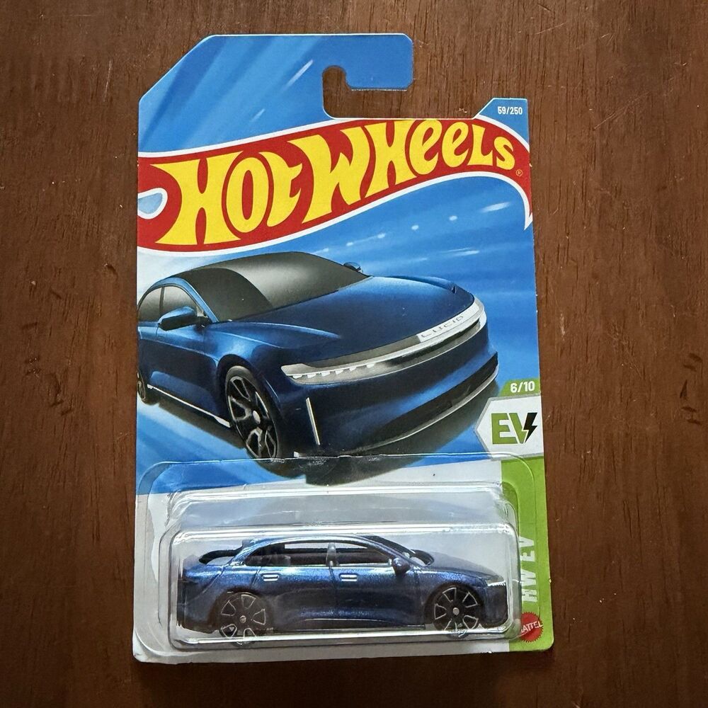 Factory Error Hot Wheels Lucid Air No Windshield Windows Rear